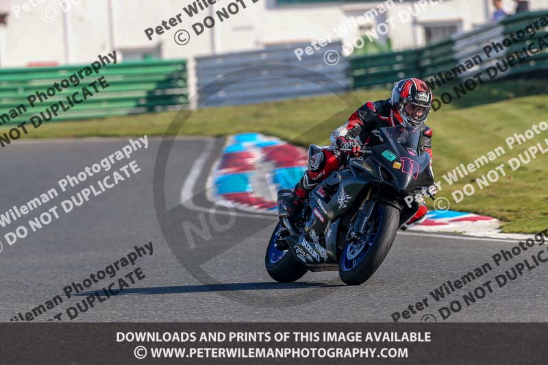 PJM Wedding Photography;enduro digital images;event digital images;eventdigitalimages;mallory park;mallory park photographs;mallory park trackday;mallory park trackday photographs;no limits trackdays;peter wileman photography;racing digital images;trackday digital images;trackday photos